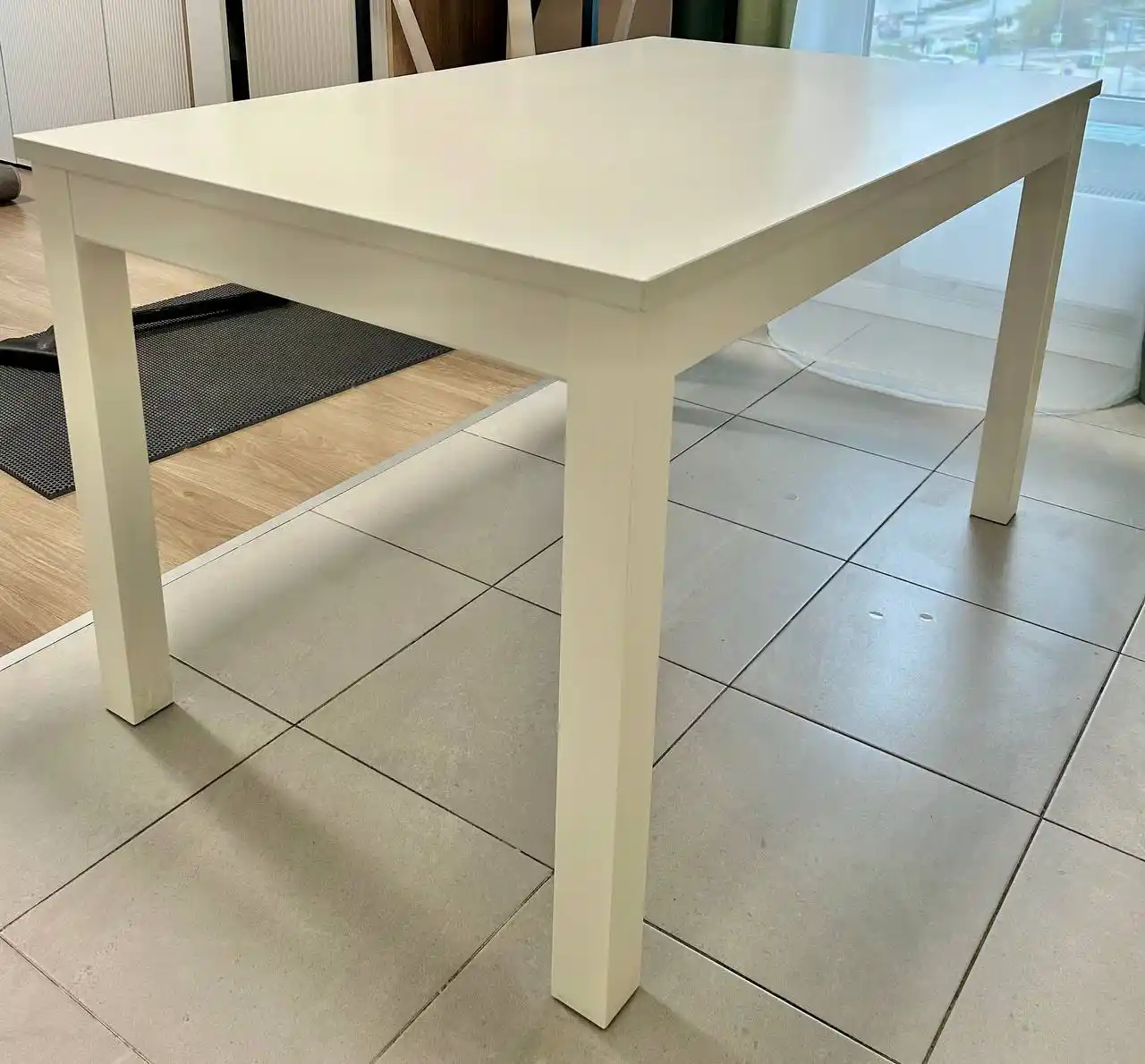 Стол ИКЕА деревянный белый