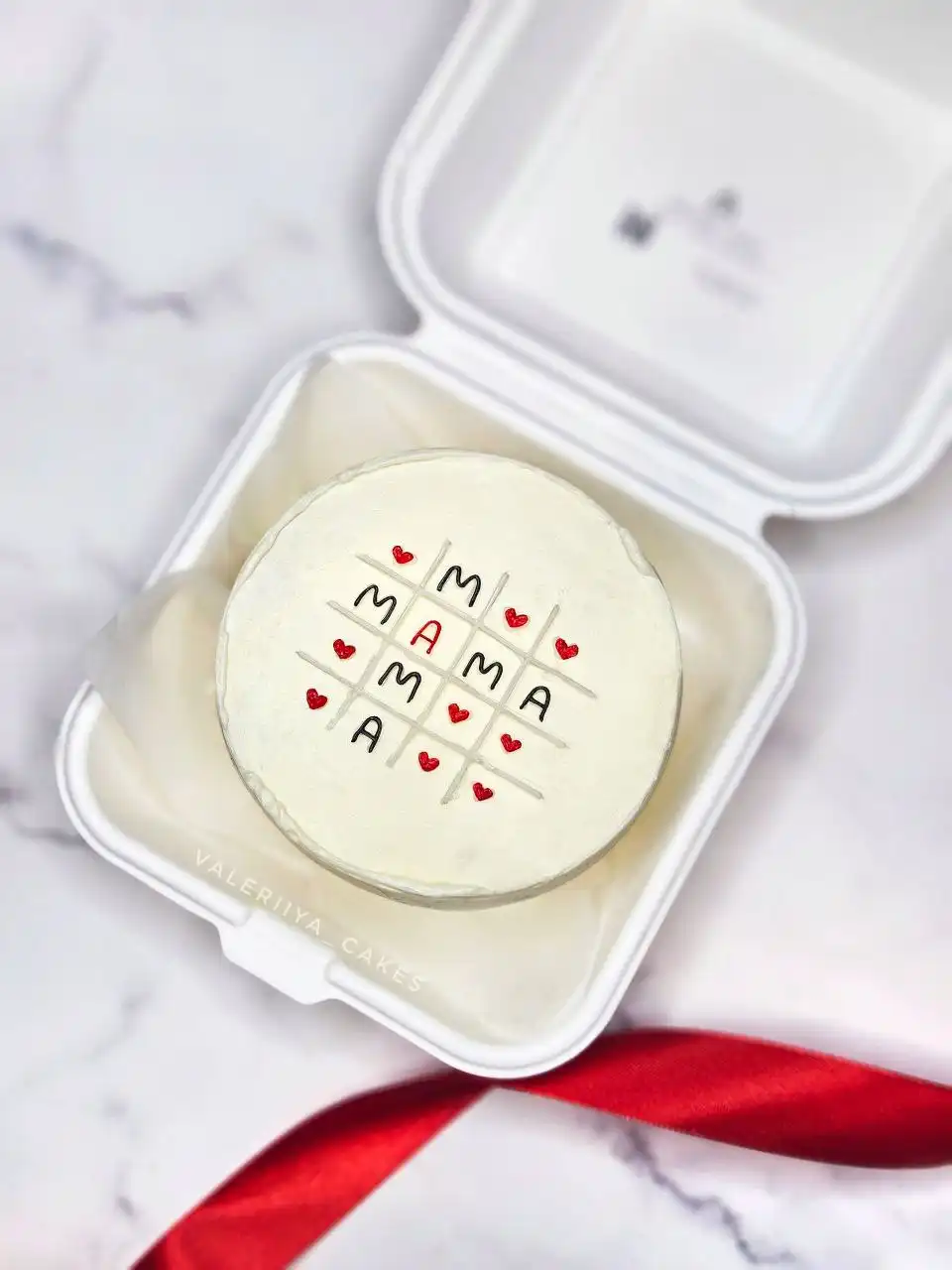 Поздравление с Днем мам и предложение тортов