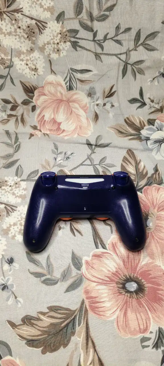 БУ геймпад с валберис