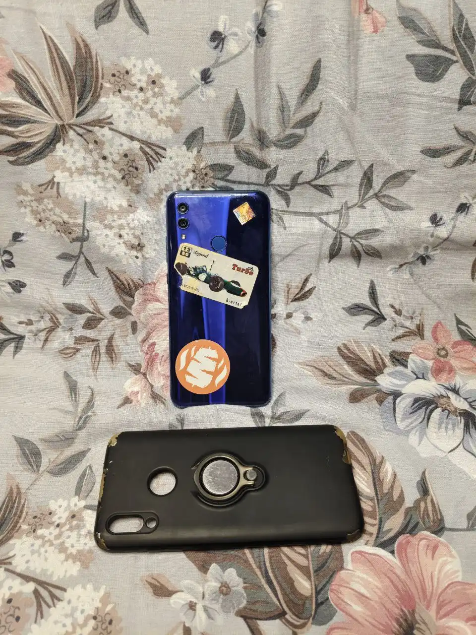 БУ телефон Хонор 10 лайт