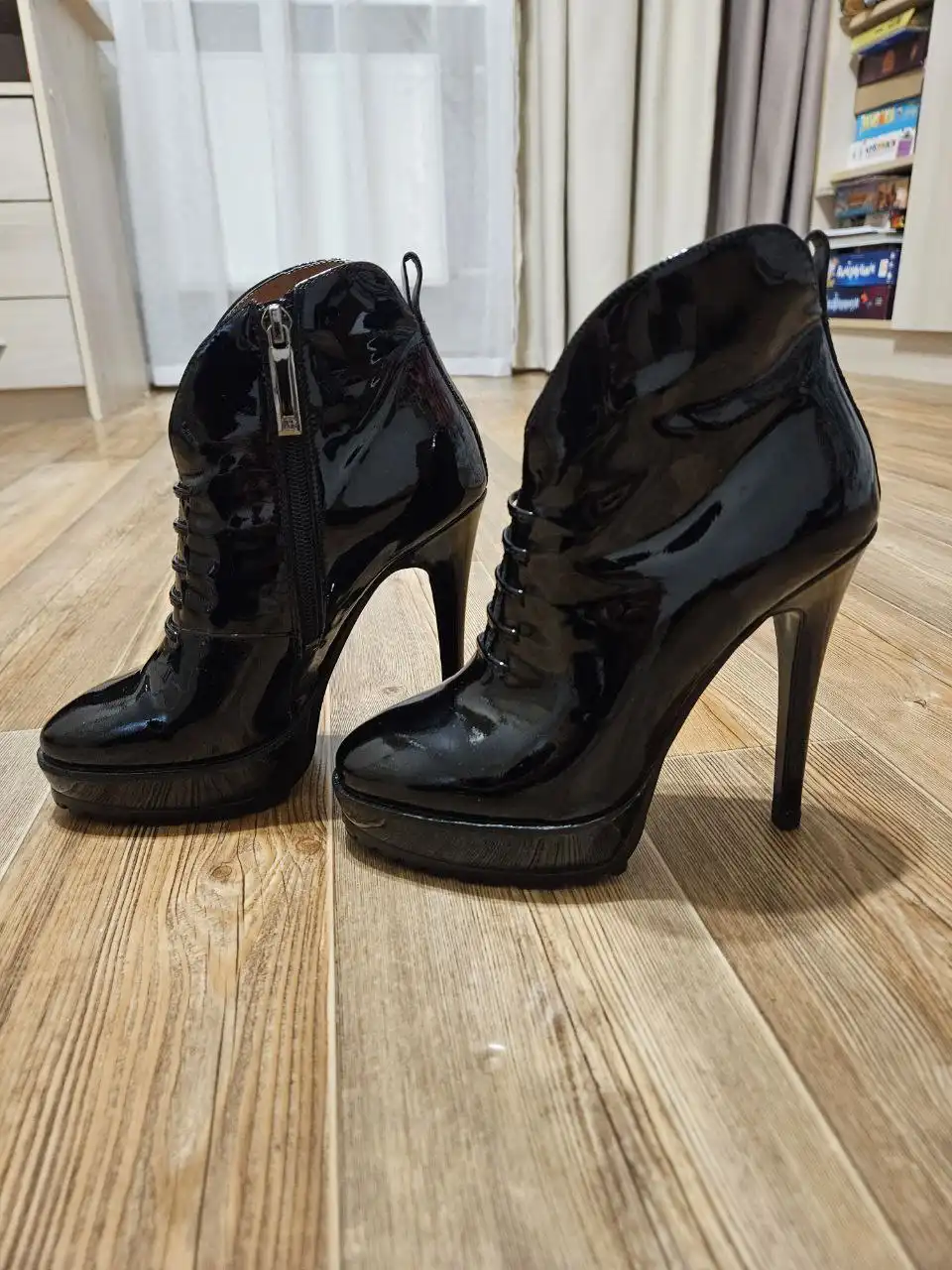 Кроссовки 35 размер