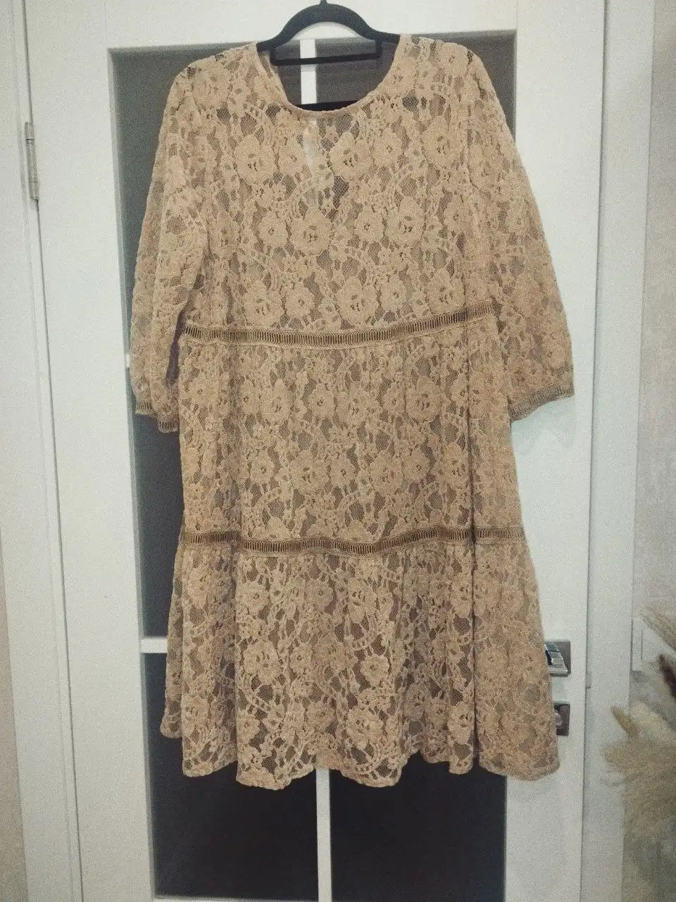 Продам платье кружево 50-52