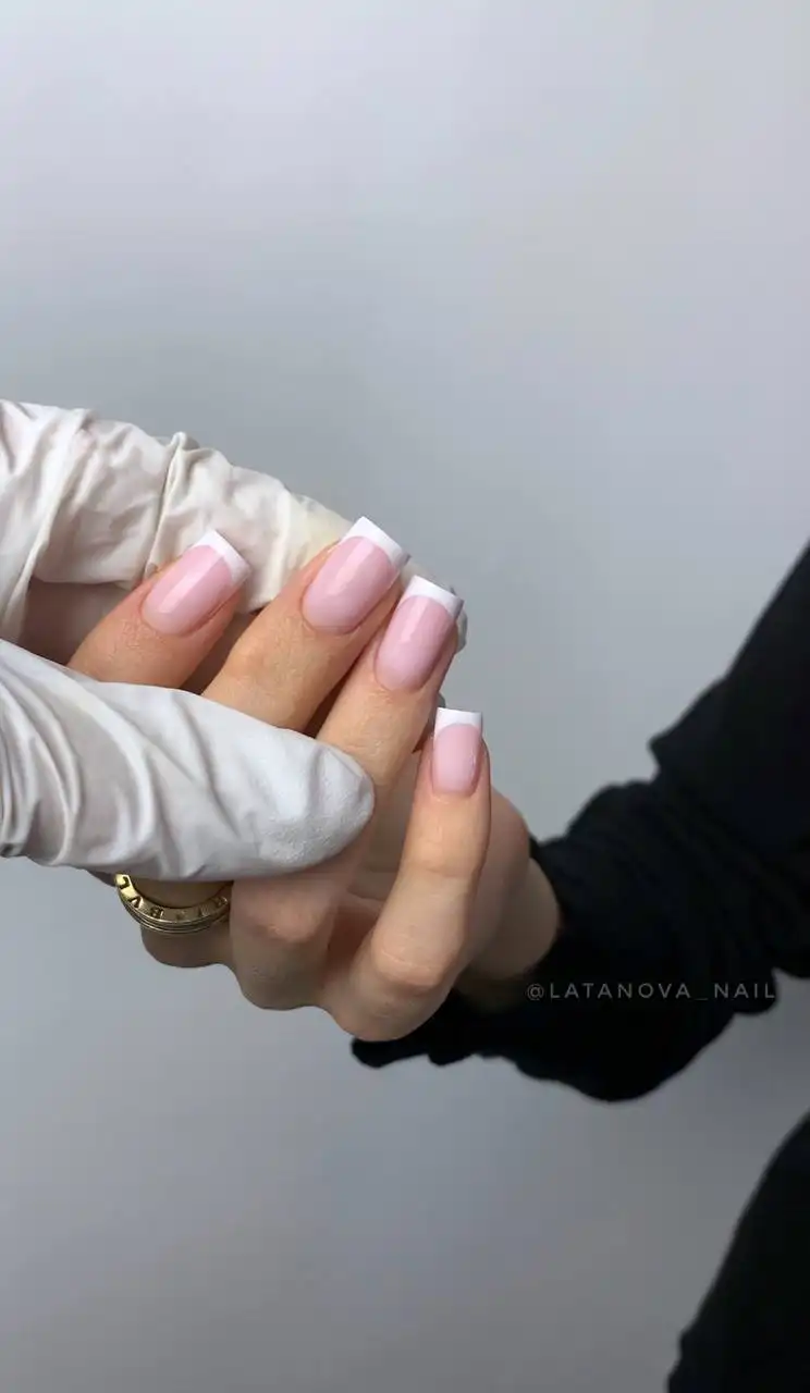 Маникюр в Мытищах