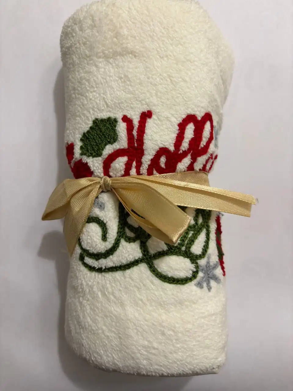 Подарочная коробка с варежками UGG