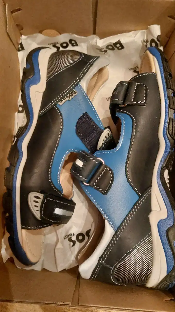 Новые сандалики BOS размер 38 (23,5 см)