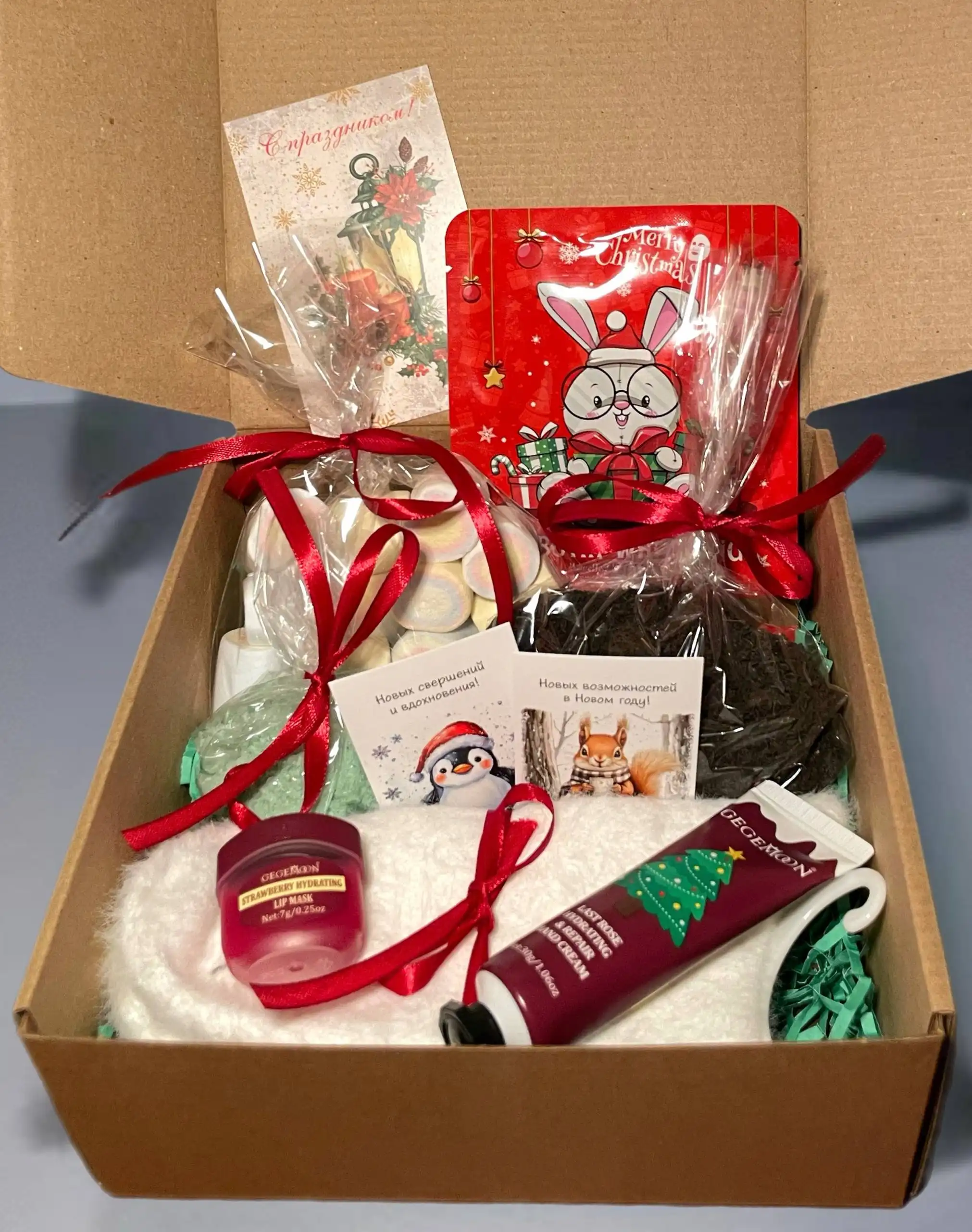 Новогодний подарочный бокс для женщин