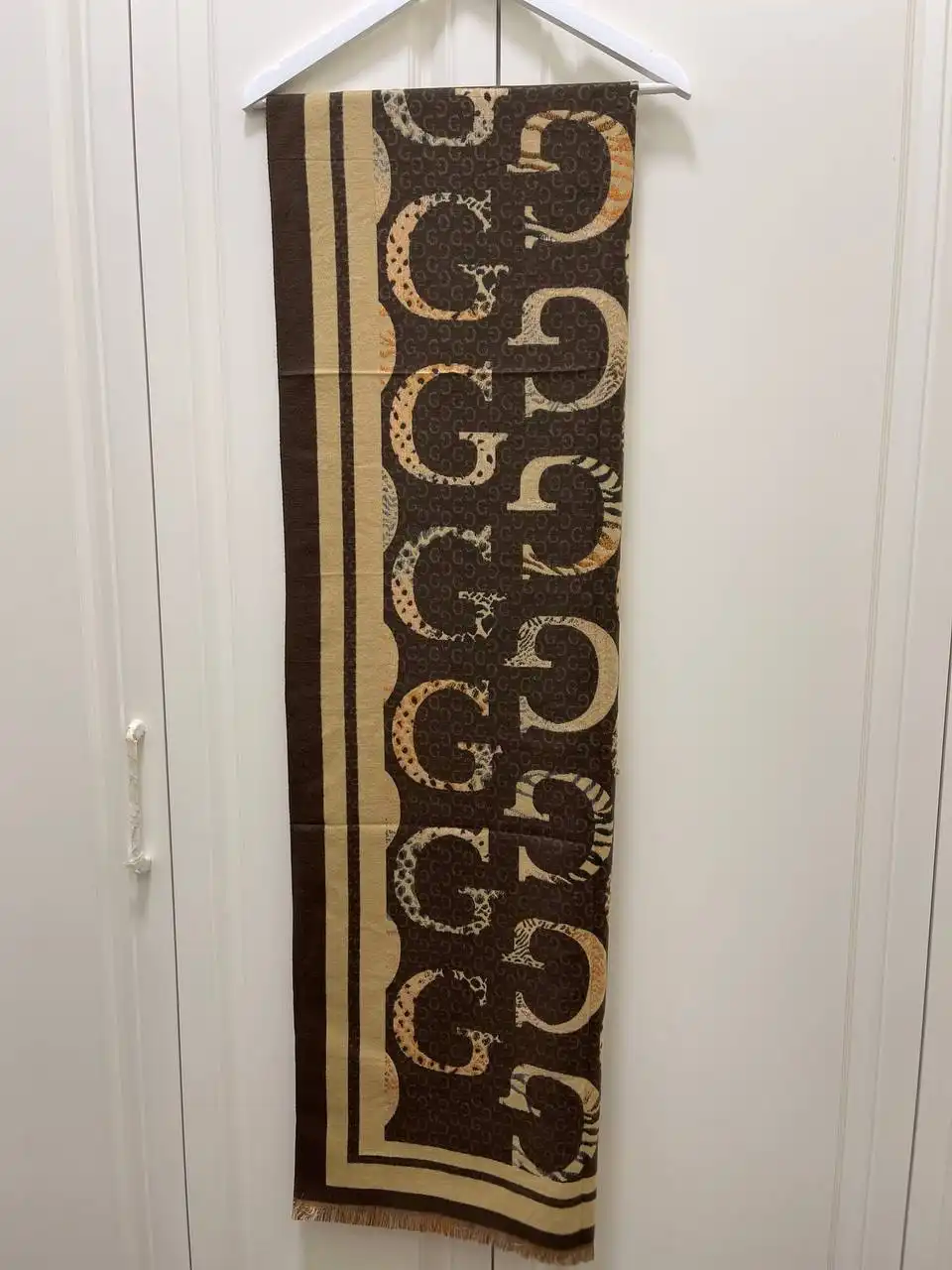 Женские шарфы из кашемира и шелка