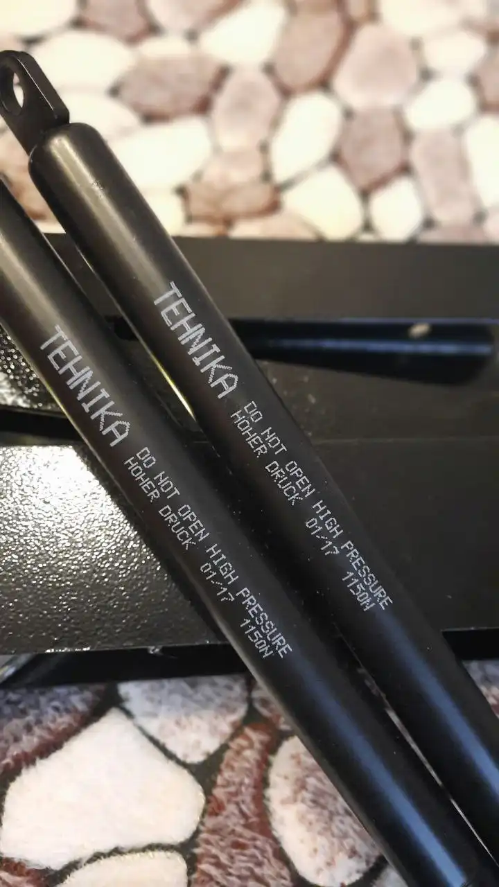 Продается двуспальная кровать с подъемным механизмом