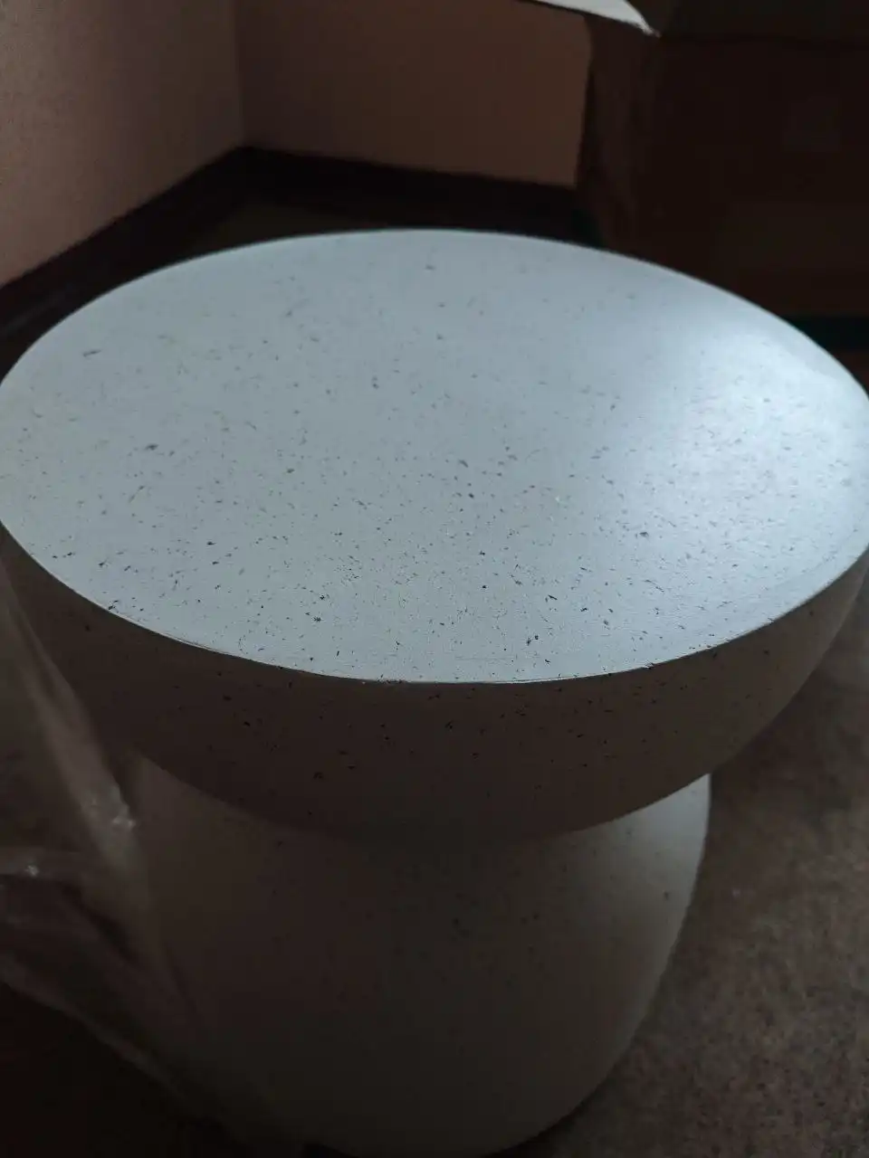 Журнальный столик новый