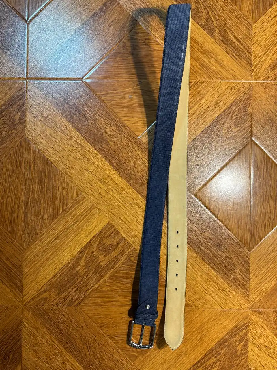 Продажа ремня Pertini