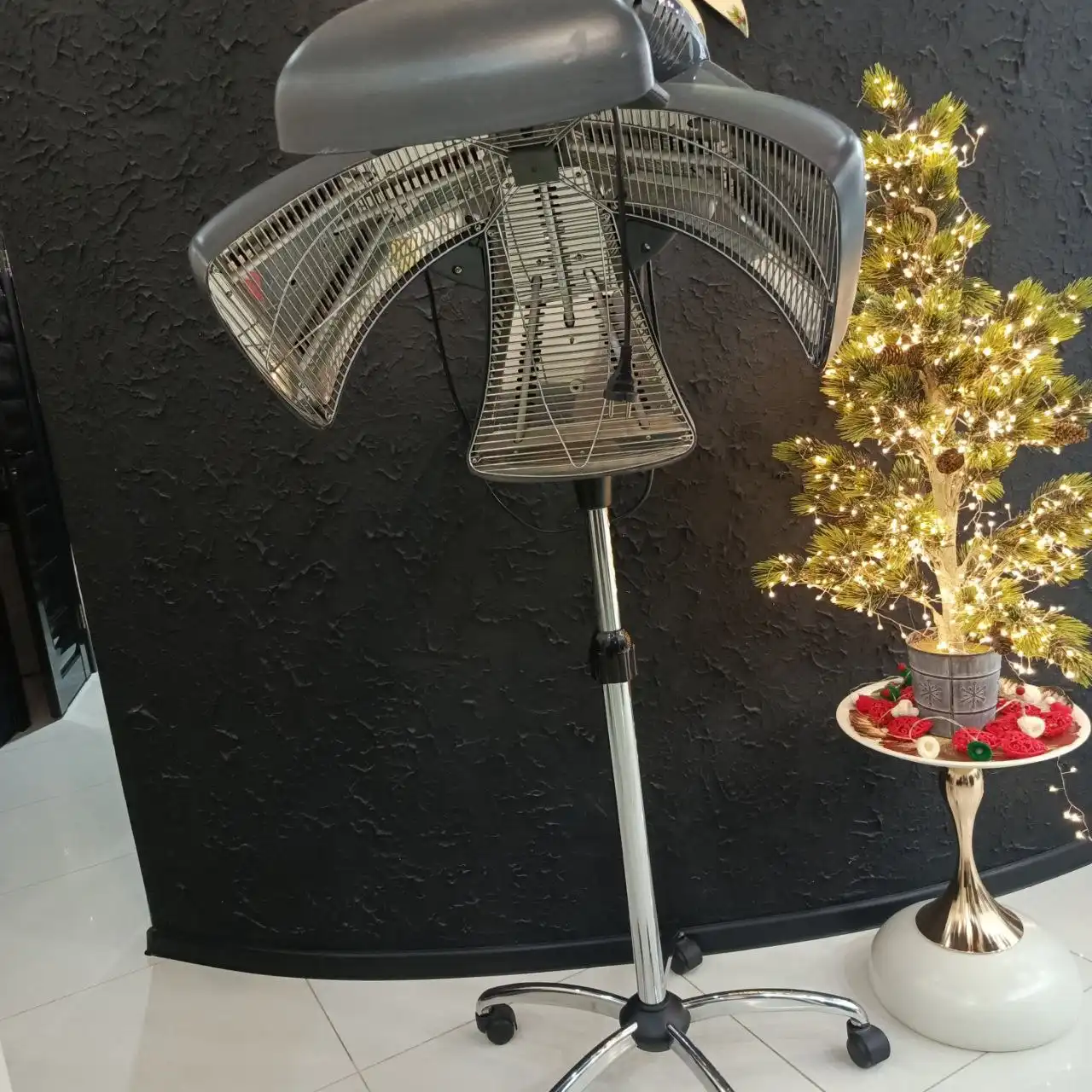 Шкаф распашной серый, стойка для вещей, климазон большой