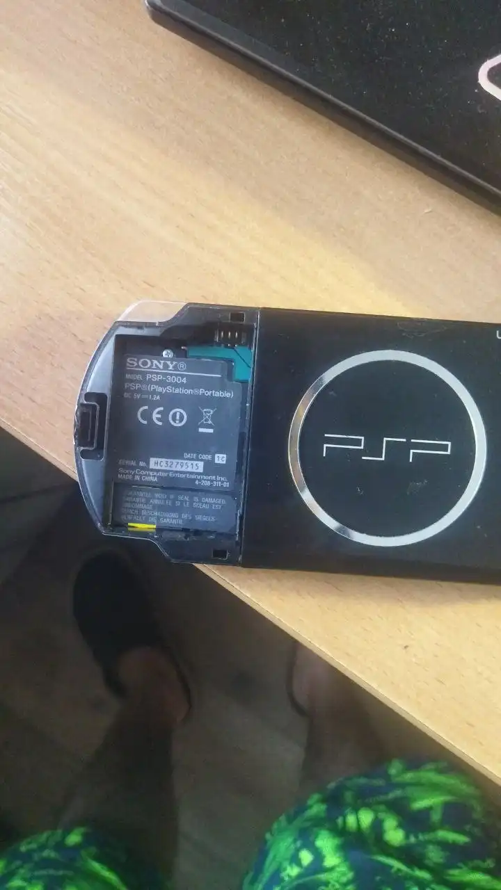 Продаются PSP 3004 и PSP Street