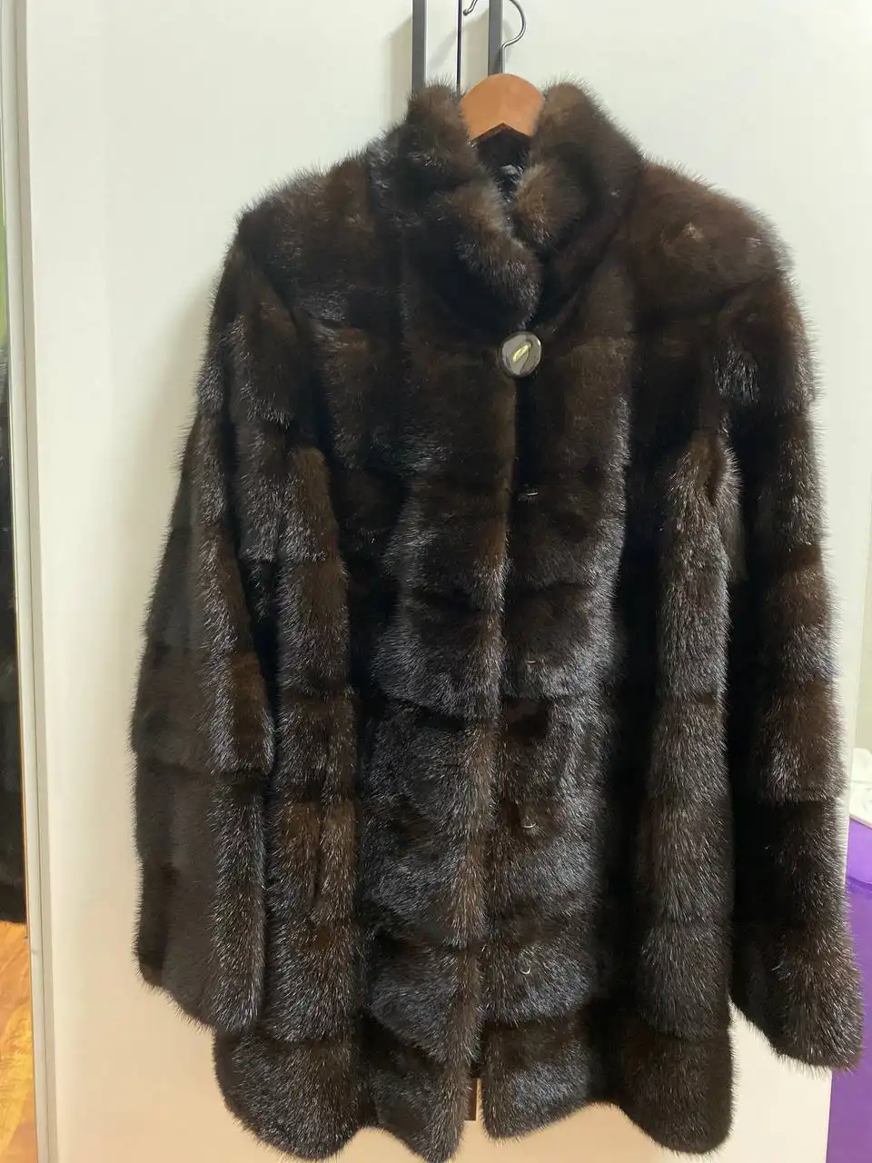 Продам шубу из норки размер 42-44