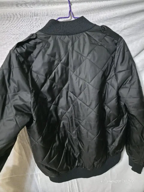 Курточка на весну 44-46 - Комбинезон в Мытищи