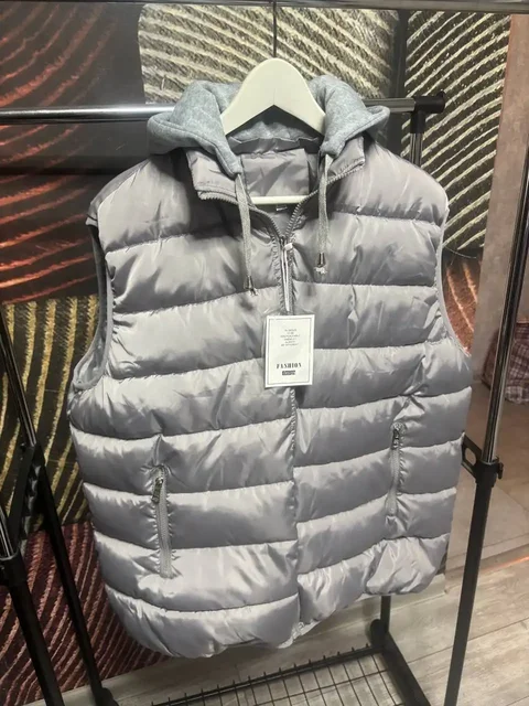 Жилет теплый новый размер 52 - частное объявление в Мытищи