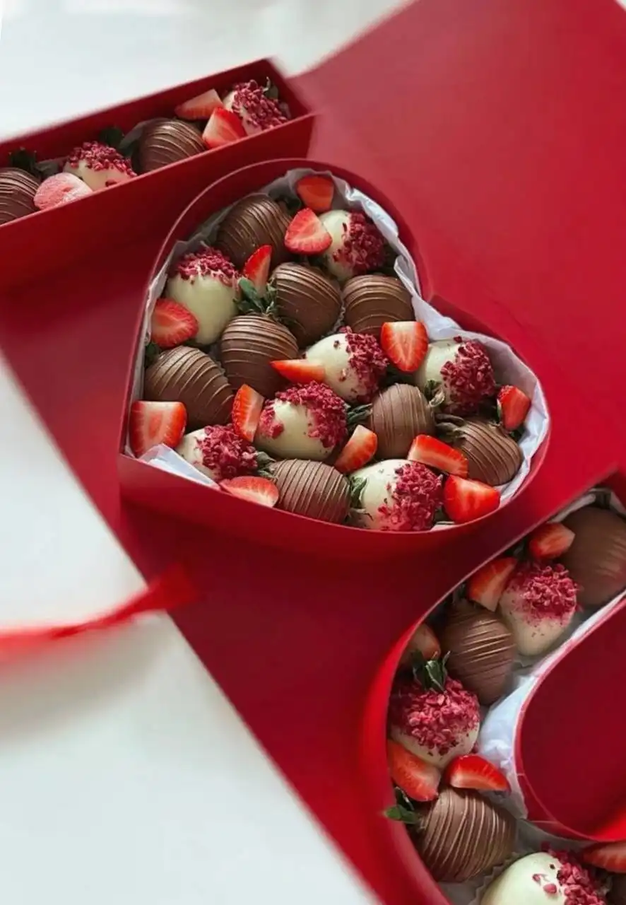 Ягодные бенто-десерты в шоколаде - Сладости/Десерты (Барахолка) в Мытищи