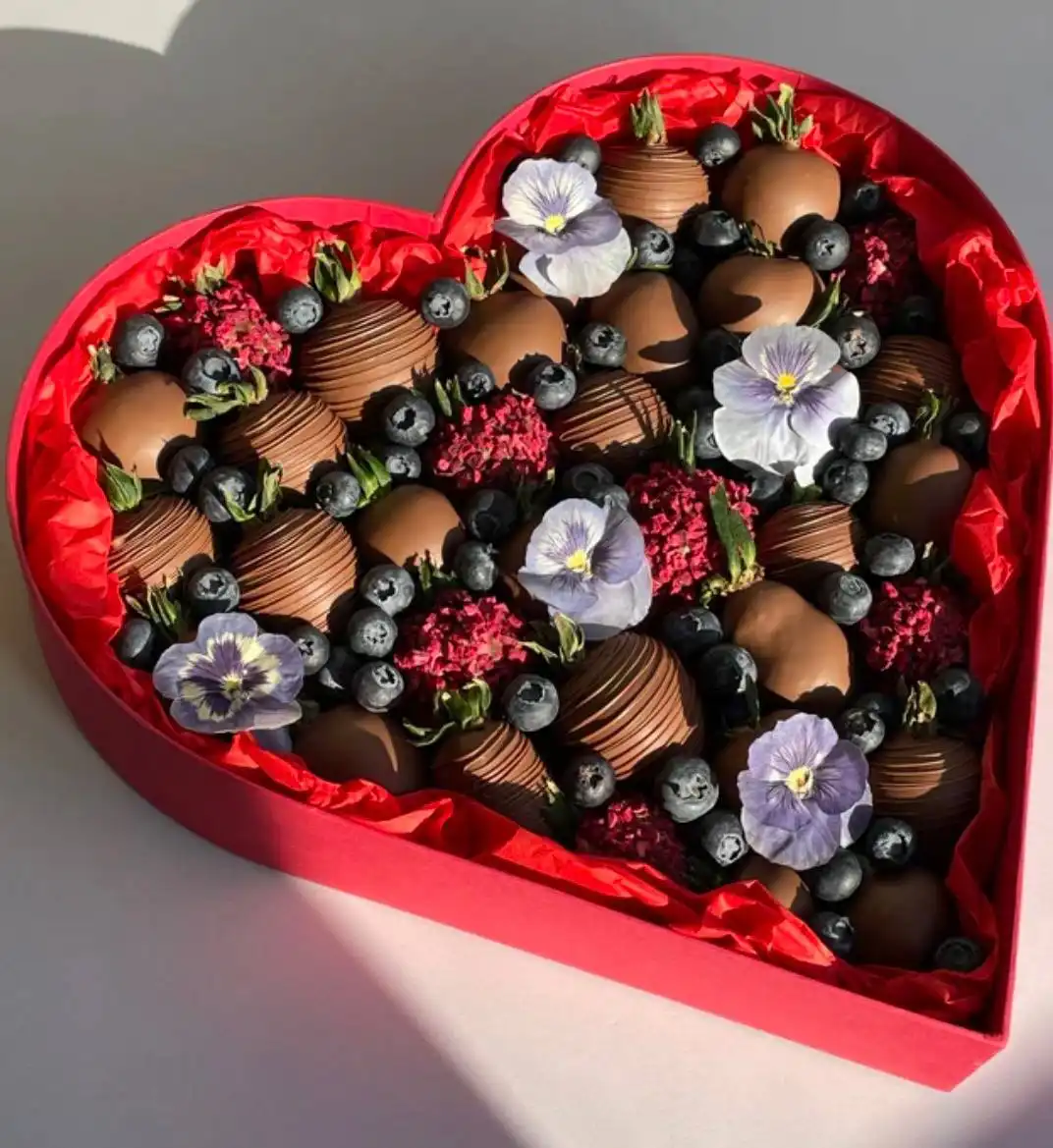 Ягодные бенто-десерты в шоколаде - Сладости/Десерты (Барахолка) в Мытищи