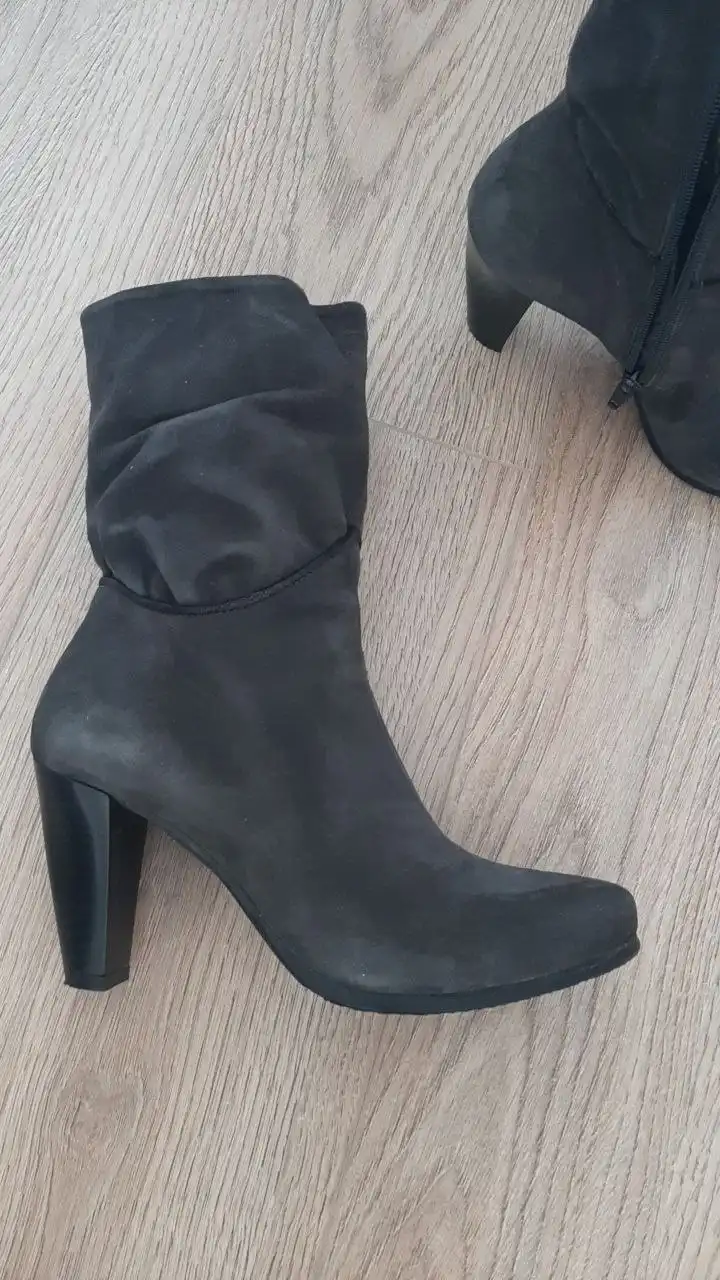 Зимние ботинки 36 размера - Обувь (Одежда) в Мытищи