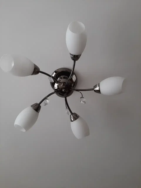 Продажа б/у люстры с хрустальными элементами - частное объявление в Мытищи