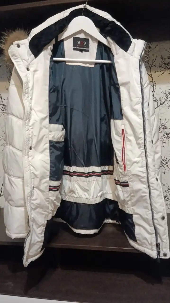 Продам пуховик 50 размер, Италия, натуральный мех отстёгивается - Верхняя одежда (Одежда) в Мытищи