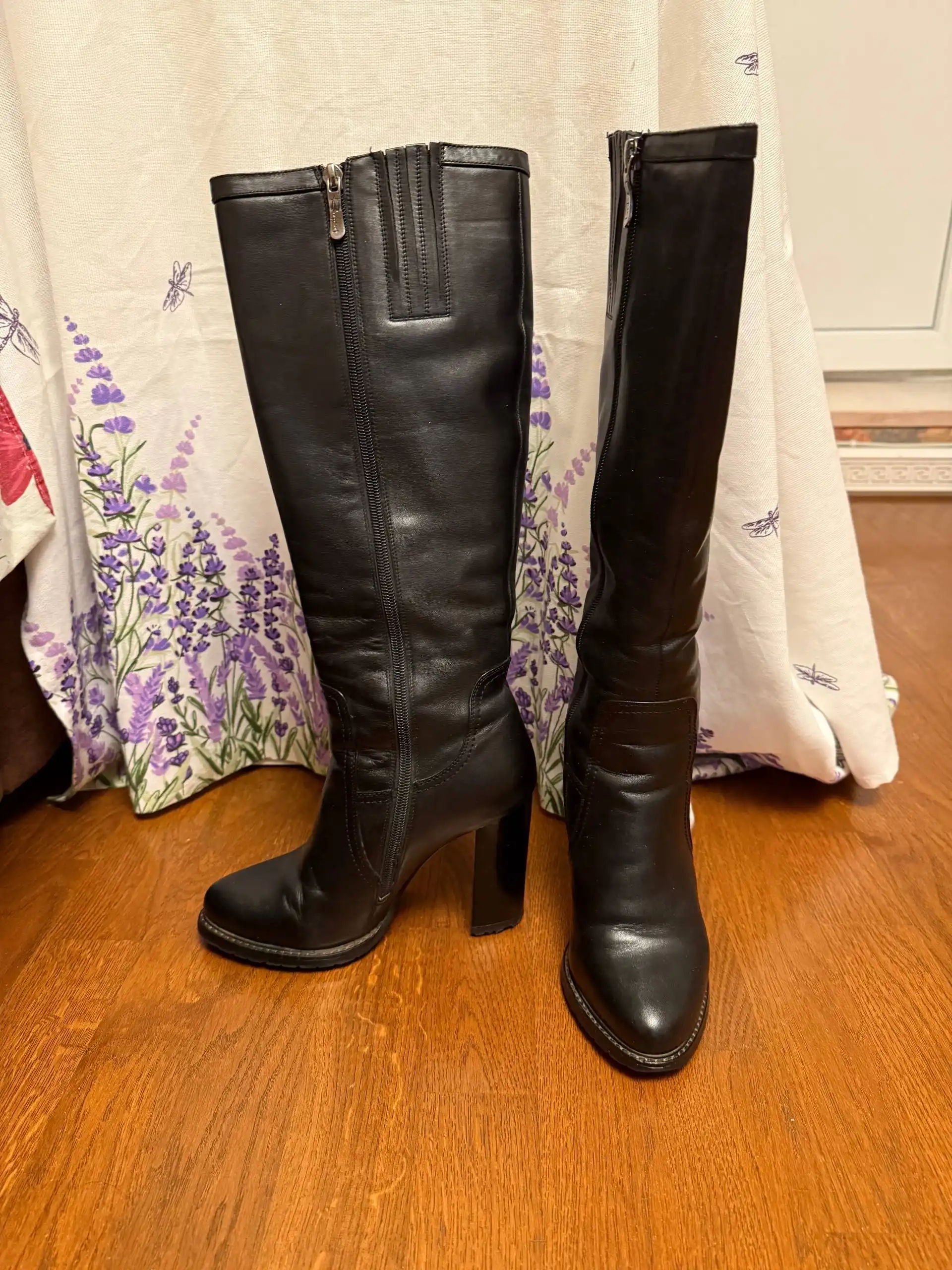 Продажа вещей 42 размера - Женская одежда (Одежда) в Мытищи