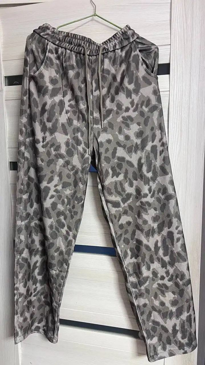 Новые брюки 48-50 размера - Брюки (Одежда) в Мытищи