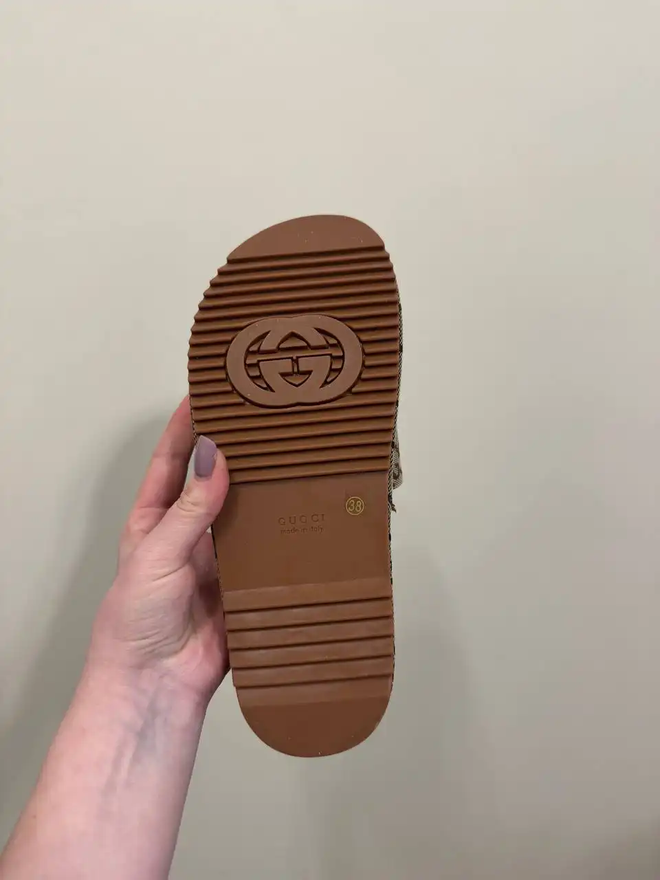 Шлепанцы Gucci x Adidas 38 размер - Обувь (Одежда) в Мытищи