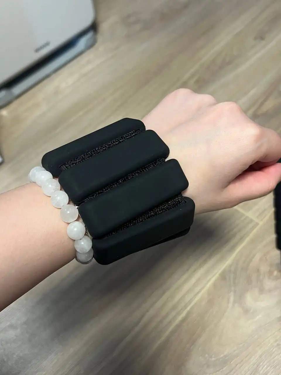 Утяжелители для фитнеса на ноги и руки по 1 кг - Барахолка в Мытищи