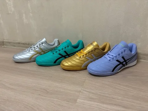 Продам футзалки - Обувь в Мытищи