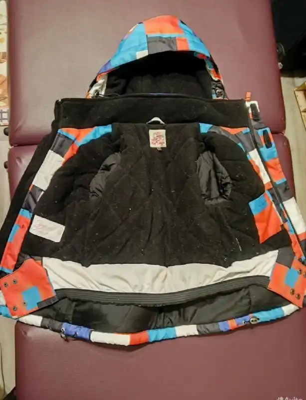 Детская зимняя куртка размер 110 см - Детская одежда (Одежда) в Мытищи