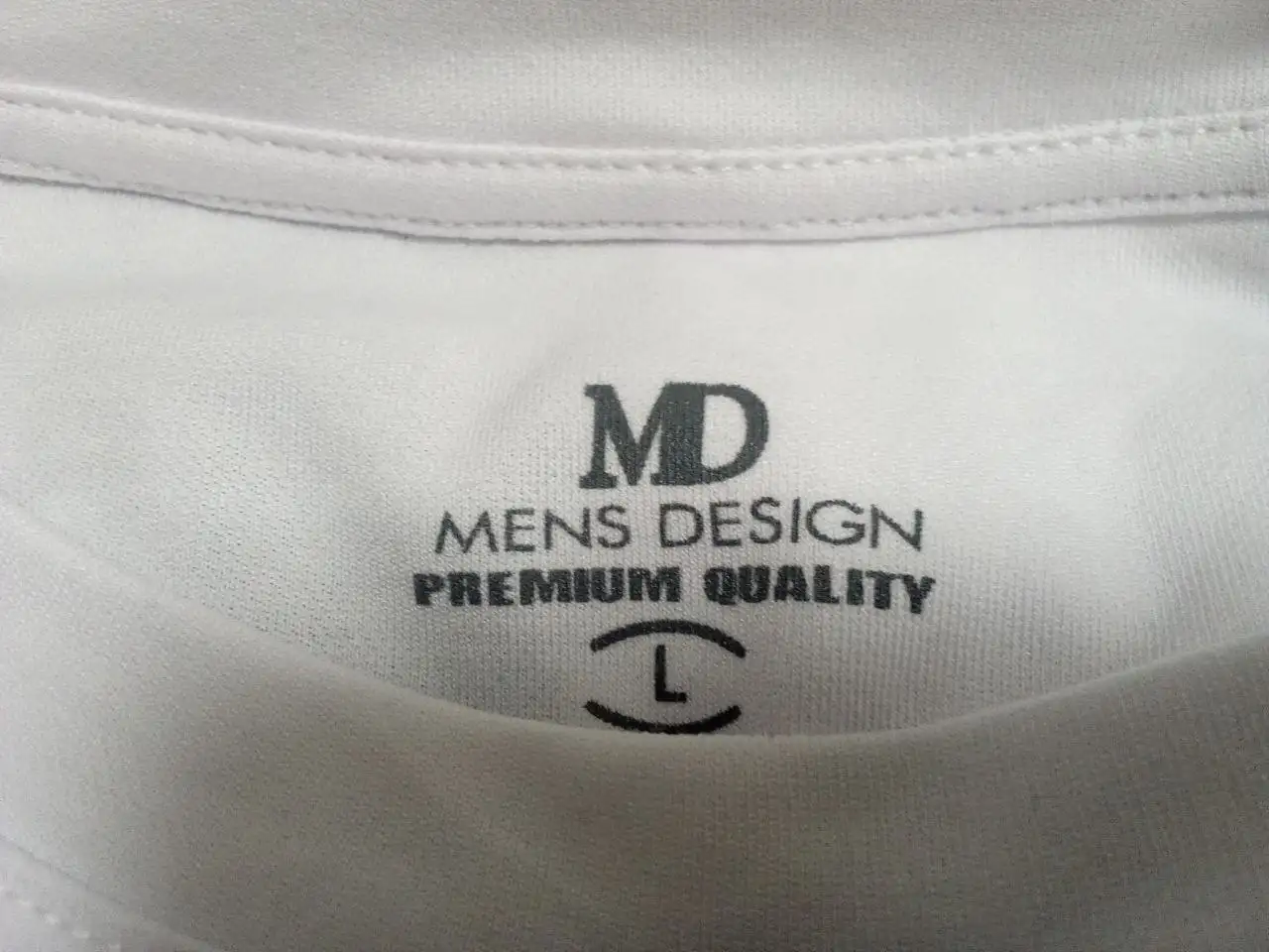 Мужская модная футболка размер L - Мужская одежда (Одежда) в Красногорск