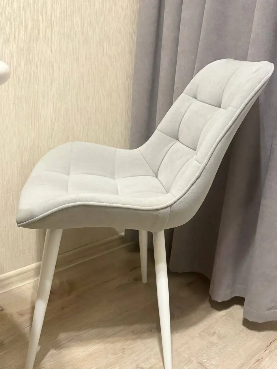 Продажа 4 кухонных стула антивандал - Мебель (Для дома и дачи) в Мытищи