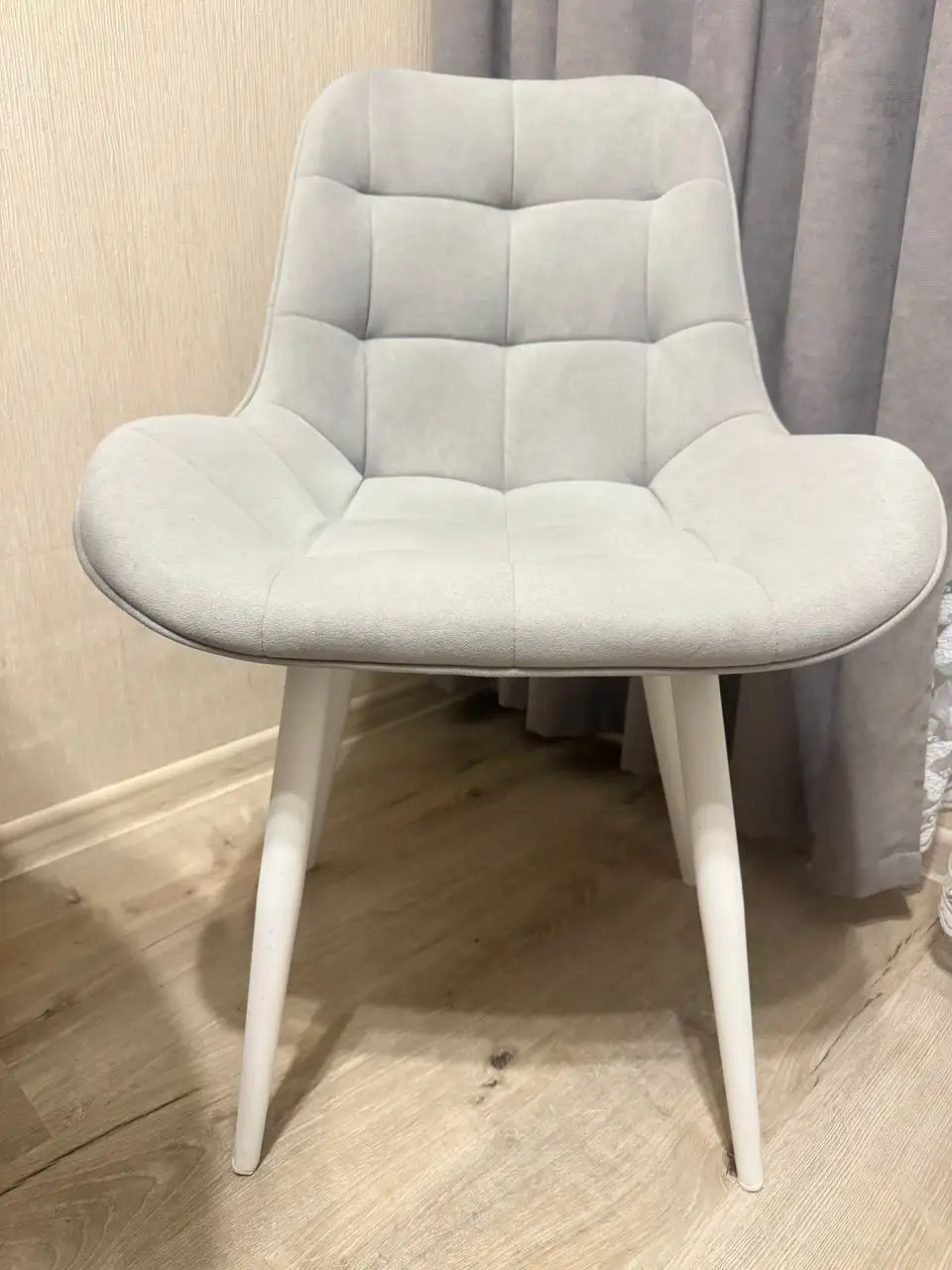 Продажа 4 кухонных стула антивандал - Мебель (Для дома и дачи) в Мытищи