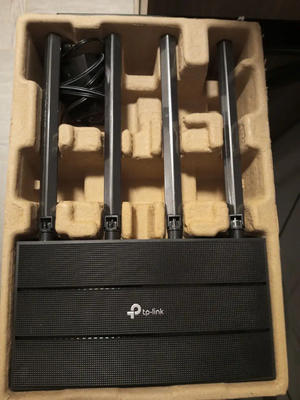 Продам новый Wi-Fi роутер - Сетевое оборудование (Электроника) в Мытищи