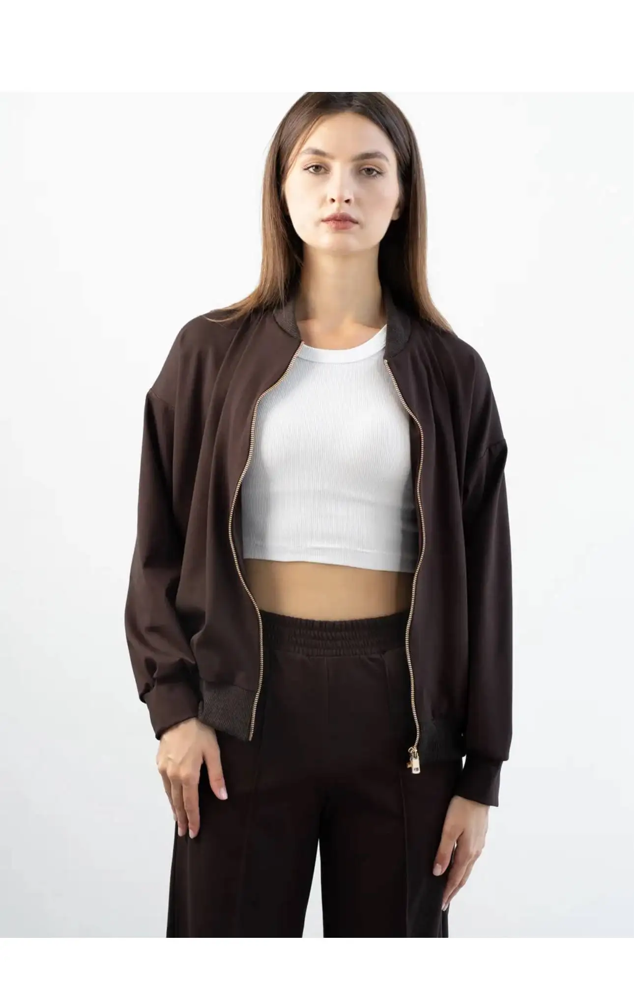 Костюмы размеры 42-48 - Одежда (Барахолка) в Мытищи