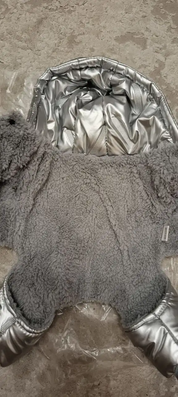 Новый комбез для собаки размер S - Одежда для животных (Животные) в Мытищи