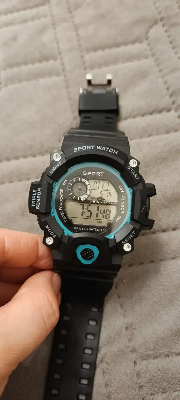 Мужские наручные часы новые - Часы (Барахолка) в Мытищи