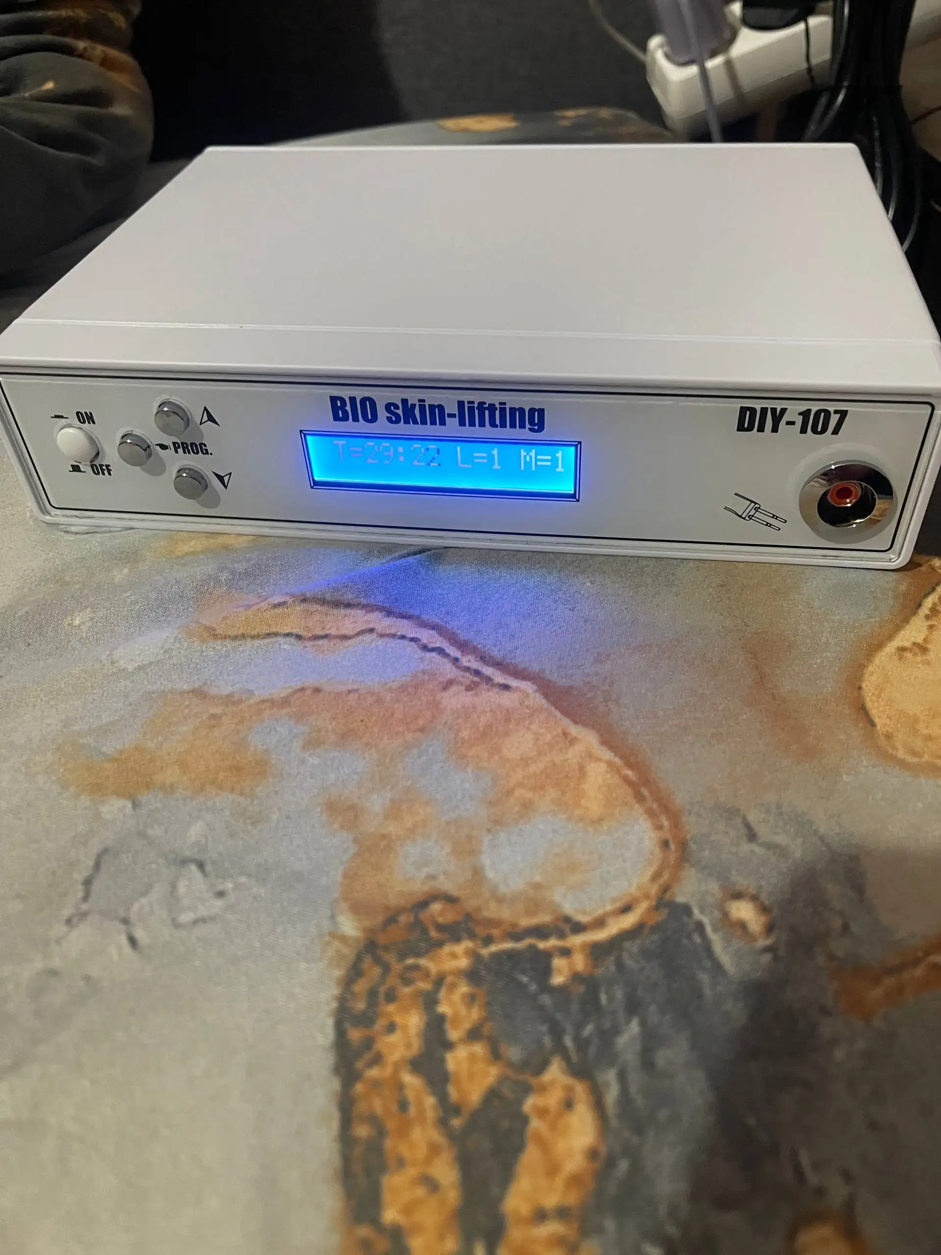 Аппарат микротоковой терапии BIO Skin-lifting DIY-107 (GT-107) - Косметологическое оборудование (Красота и здоровье) в Мытищи