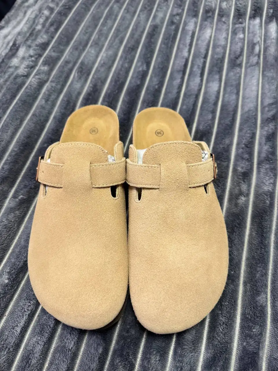 Продам маломерки размер 38 - Обувь (Одежда) в Мытищи