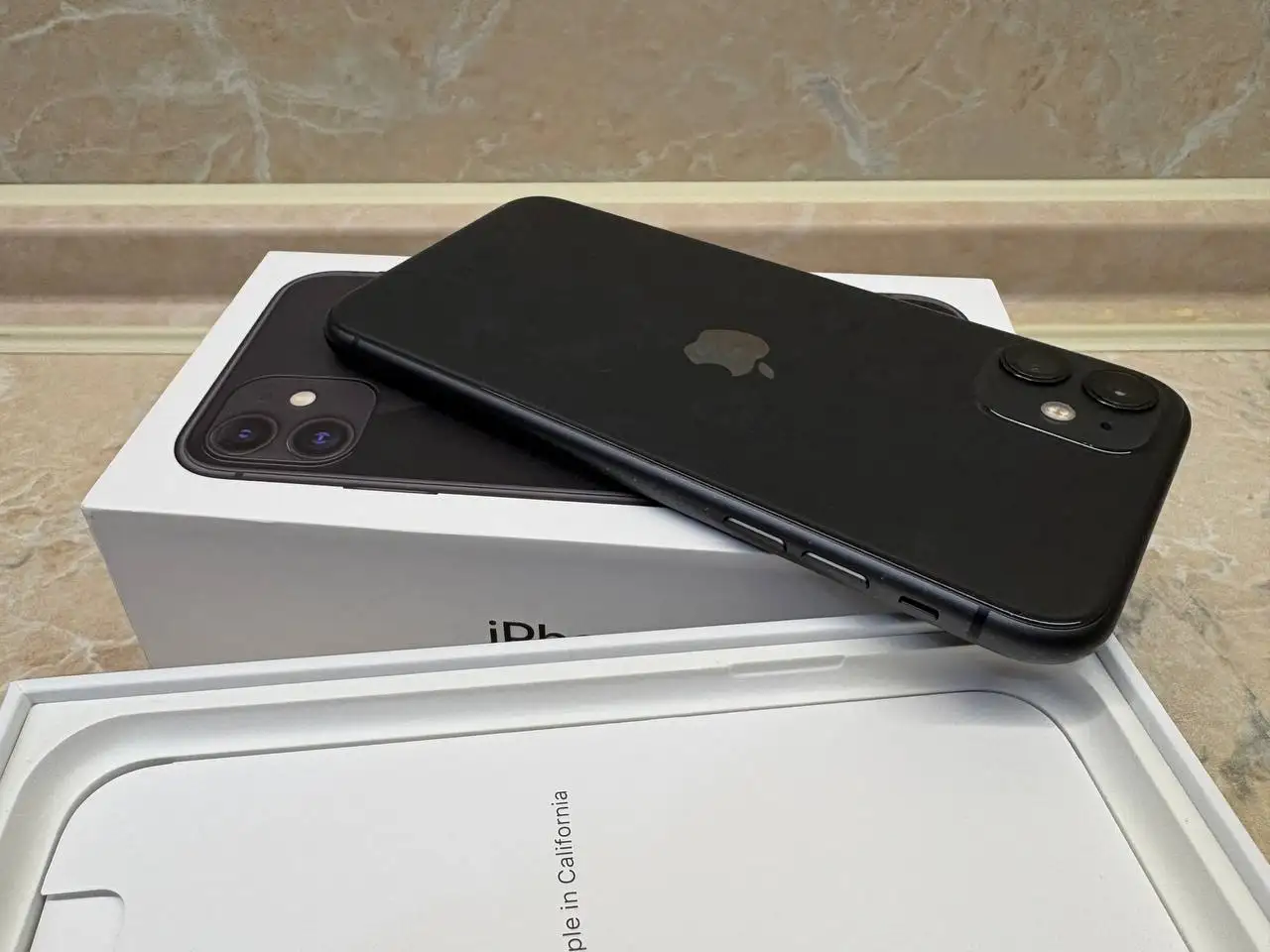 Продажа iPhone 11, 12 и 14 Pro Max - Смартфоны (Электроника) в Мытищи