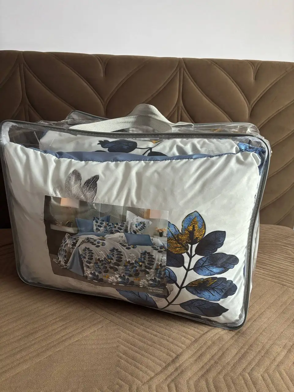 Комплект постельного белья с одеялом и подушками - Постельное белье (Для дома и дачи) в Мытищи