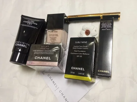 Набор по уходу за кожей Chanel 4в1 - частное объявление в Мытищи