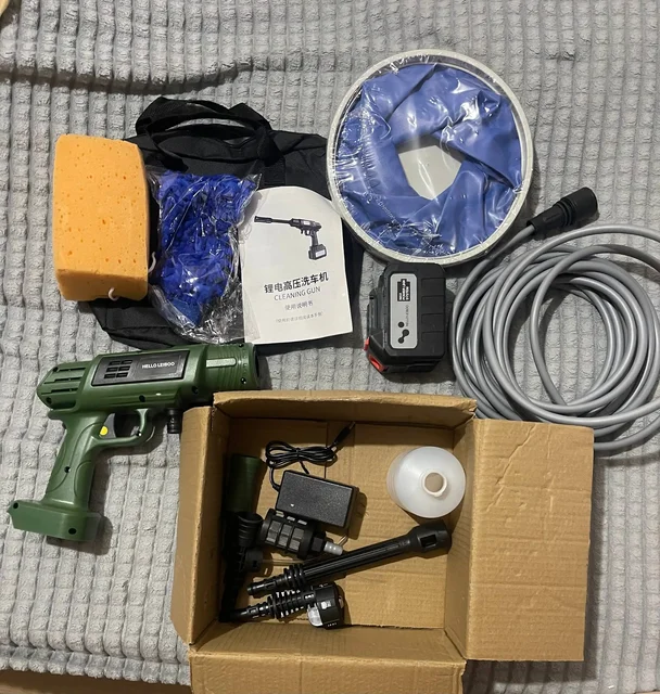 Мойка высокого давления аккумуляторная новая - Рюкзаки и сумки в Мытищи