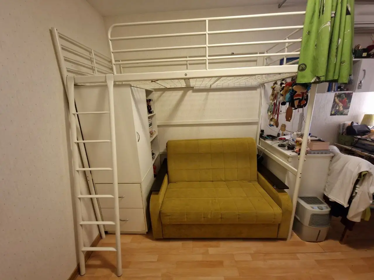 Двухъярусная металлическая кровать 200х90 см - Мебель (Барахолка) в Мытищи