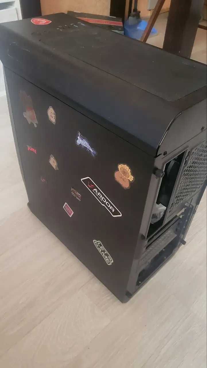 Корпус AeroCool Aero One Frost - Компьютерные комплектующие (Электроника) в Мытищи