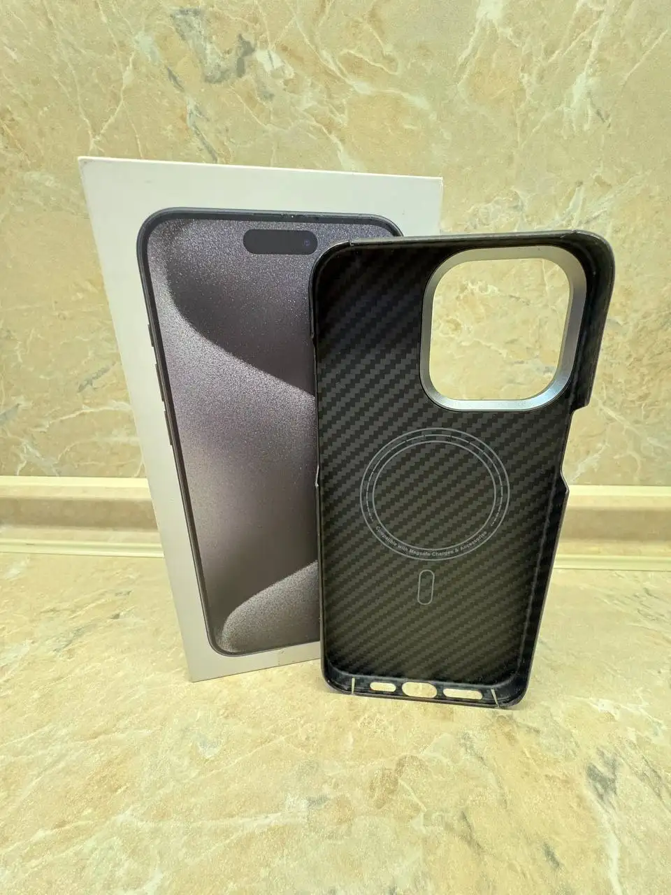 iPhone 15 Pro Max 256GB в отличном состоянии - Смартфоны (Электроника) в Мытищи