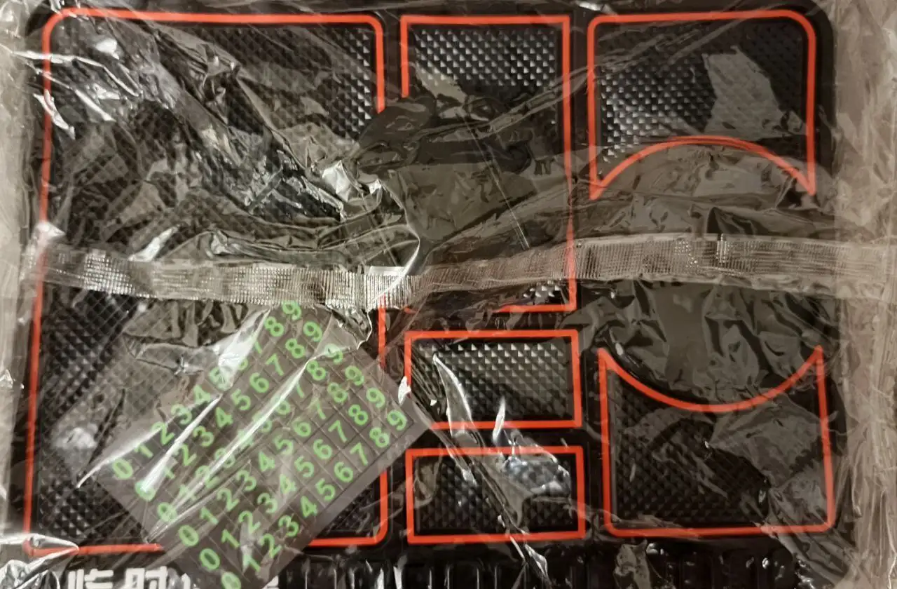 Автомобильный держатель - Аксессуары (Авто) в Мытищи