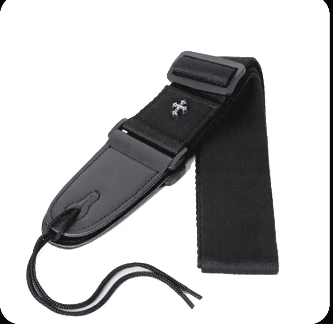 Ремень для гитары черный - Музыкальные инструменты (Хобби и отдых) в Мытищи