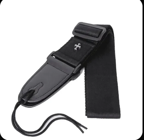 Ремень для гитары черный - Музыкальные инструменты в Мытищи