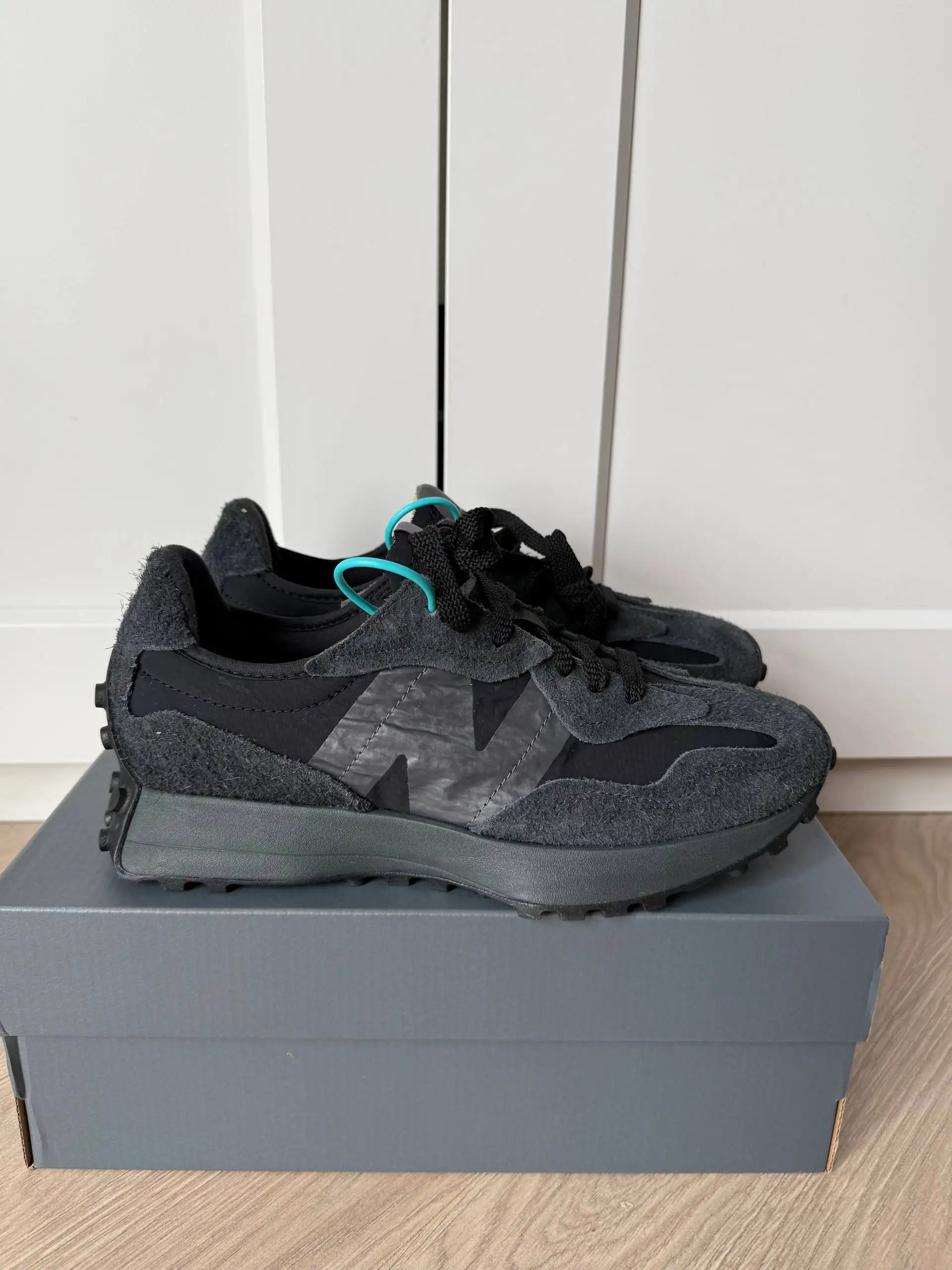 Кроссовки мужские New Balance 327 оригинальные - Обувь (Одежда) в Мытищи